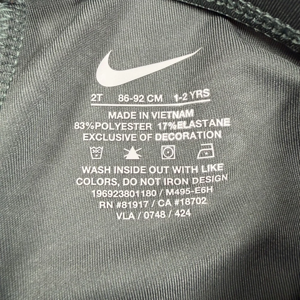 Nike Leggings Girls 2T Grey Leopard Print Flared Leg Athletic Pants M495-E6H
